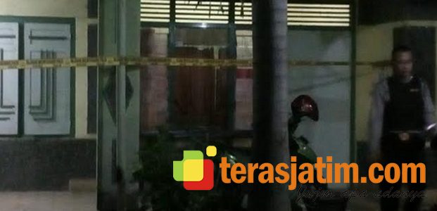 Dalam Semalam, Densus 88 Tangkap 5 Orang Terduga Teroris di Blitar Dalam Semalam, Densus 88 Tangkap 5 Orang Terduga Teroris di Blitar