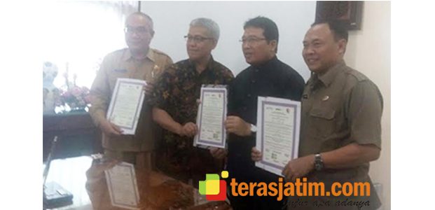 Pemkab Bojonegoro dan TII, Teken MoU Pencegahan Konflik Kepentingan di Bidang Kesehatan Pemkab Bojonegoro dan TII, Teken MoU Pencegahan Konflik Kepentingan di Bidang Kesehatan