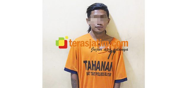 Usai Pesta Miras, Pemuda Asal Selopuro Blitar Tusuk Temannya Sendiri Usai Pesta Miras, Pemuda Asal Selopuro Blitar Tusuk Temannya Sendiri