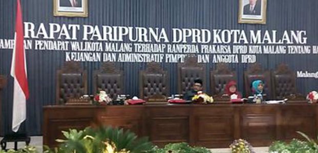 19 Anggota DPRD Ditahan KPK, Pemkot Malang Surati Kemendagri 19 Anggota DPRD Ditahan KPK, Pemkot Malang Surati Kemendagri