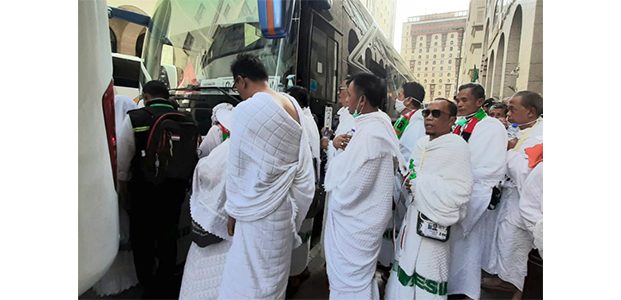 242 Kloter Jemaah Haji Indonesia Tiba di Arab Saudi, 9 Jemaah Wafat 242 Kloter Jemaah Haji Indonesia Tiba di Arab Saudi, 9 Jemaah Wafat