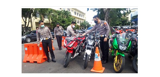 Ratusan Motor Brong di Surabaya Disita, 23 Diantaranya Digunakan Balap Liar Ratusan Motor Brong di Surabaya Disita, 23 Diantaranya Digunakan Balap Liar