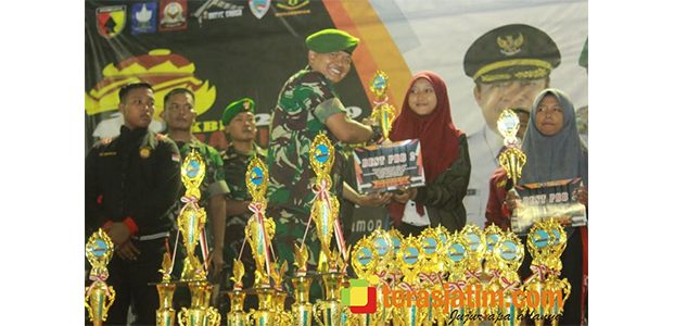 39 Tim Pelajar Ikuti Lomba Baris Berbaris Brawijaya Season II di Lamongan 39 Tim Pelajar Ikuti Lomba Baris Berbaris Brawijaya Season II di Lamongan