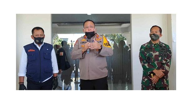 4.312 Personel Gabungan Amankan PSBB di Surabaya, Gresik dan Sidoarjo 4.312 Personel Gabungan Amankan PSBB di Surabaya, Gresik dan Sidoarjo