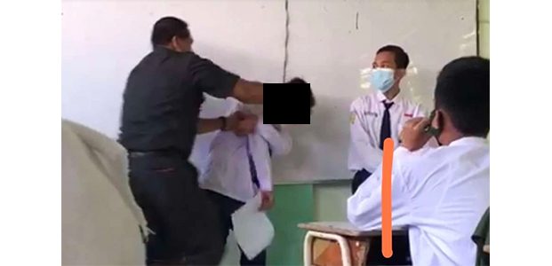 Viral Guru SMP Hajar Muridnya, Wali Kota Surabaya Akan Lakukan Tes Integritas Bagi Guru Viral Guru SMP Hajar Muridnya, Wali Kota Surabaya Akan Lakukan Tes Integritas Bagi Guru