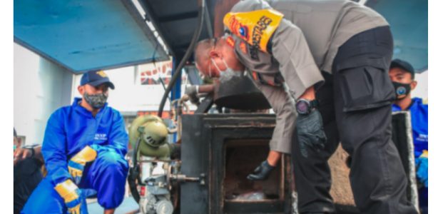 Polrestabes Surabaya Musnahkan BB Narkoba Senilai Rp 70 Miliar Polrestabes Surabaya Musnahkan BB Narkoba Senilai Rp 70 Miliar