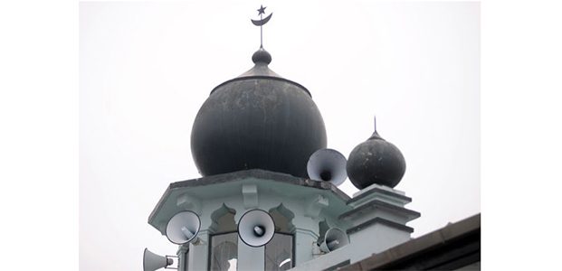 Ayo Jumatan! Biar ‘Dicatet’ Malaikat Ayo Jumatan! Biar ‘Dicatet’ Malaikat