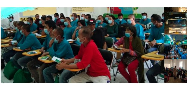 87 PMI Asal Jatim Yang Dideportasi, Tiba di Shelter Surabaya 87 PMI Asal Jatim Yang Dideportasi, Tiba di Shelter Surabaya