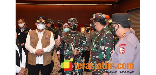 Kawal PPKM Darurat di Jatim, Pangdam: 2.014 Pasukan 3 Matra TNI Diturunkan Kawal PPKM Darurat di Jatim, Pangdam: 2.014 Pasukan 3 Matra TNI Diturunkan