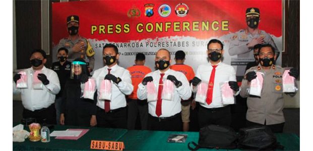 Terlilit Utang, Oknum ASN Asal Aceh Nekat Kirim Sabu ke Surabaya Terlilit Utang, Oknum ASN Asal Aceh Nekat Kirim Sabu ke Surabaya