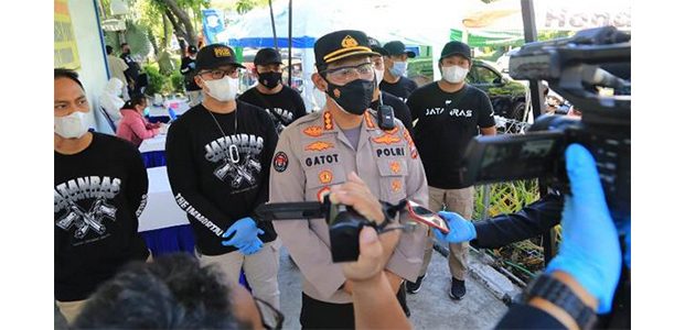 Hari Ke-4 Pelaksanaan PPKM Darurat, Polda Jatim Terjunkan Satgas Gakkum Operasi Aman Nusa II Hari Ke-4 Pelaksanaan PPKM Darurat, Polda Jatim Terjunkan Satgas Gakkum Operasi Aman Nusa II