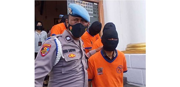 Pendekar Asal Nganjuk Tewas Dikeroyok, 5 Pelaku Ditangkap, 1 Buron Pendekar Asal Nganjuk Tewas Dikeroyok, 5 Pelaku Ditangkap, 1 Buron