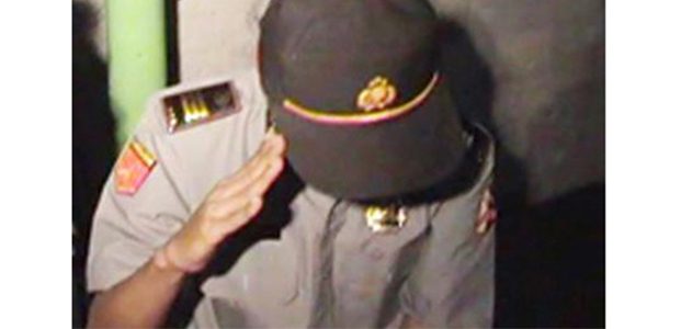Polisi Tangkap AKP Gadungan Polisi Tangkap AKP Gadungan