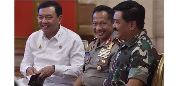 Agar Puasa Damai, Presiden Perintahkan Kapolri dan Panglima TNI Jaga Keamanan Agar Puasa Damai, Presiden Perintahkan Kapolri dan Panglima TNI Jaga Keamanan
