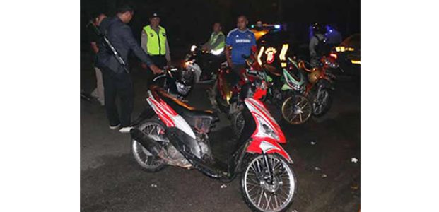 Aksi Balap Liar Marak Terjadi di Ponorogo, Polisi Gelar Razia Dinihari Aksi Balap Liar Marak Terjadi di Ponorogo, Polisi Gelar Razia Dinihari
