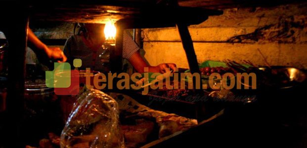 Bisnis Angkringan, Omset 8 Juta Perbulan Di Kediri Jawa Timur Bisnis Angkringan, Omset 8 Juta Perbulan Di Kediri Jawa Timur