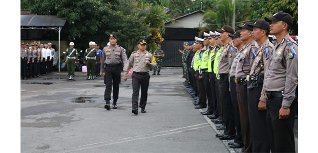 Antisipasi Kejahatan Konvensional Pada Natal dan Tahun Baru, 5 Pos Pengamanan Disiapkan di Kediri Antisipasi Kejahatan Konvensional Pada Natal dan Tahun Baru, 5 Pos Pengamanan Disiapkan di Kediri