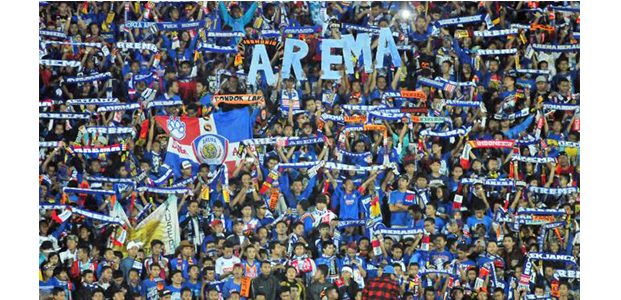 10 Ribu Aremania Berangkat ‘Birukan’ Stadion GBK Jakarta 10 Ribu Aremania Berangkat ‘Birukan’ Stadion GBK Jakarta