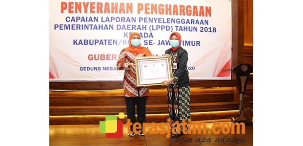 Jelang Hari Jadi ke 343, Bojonegoro Raih Penghargaan SKST Jelang Hari Jadi ke 343, Bojonegoro Raih Penghargaan SKST