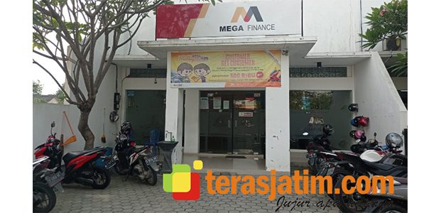 Telat ‘Ngangsur’, Motor Pelajar di Bojonegoro Dicegat Leasing di Jalan Telat ‘Ngangsur’, Motor Pelajar di Bojonegoro Dicegat Leasing di Jalan