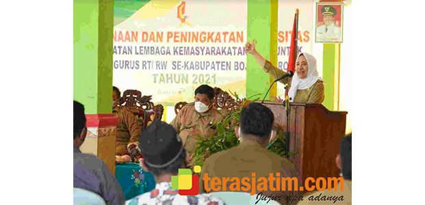 Pemkab Bojonegoro Realisasikan Insentif RT dan RW Pemkab Bojonegoro Realisasikan Insentif RT dan RW