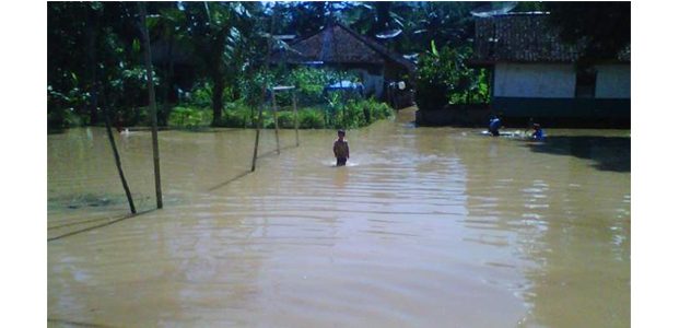 Banjir Bandang Landa 5 Desa di Tulungagung Banjir Bandang Landa 5 Desa di Tulungagung