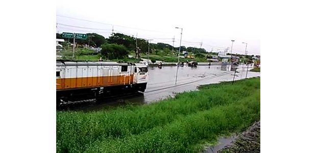 Jalur KA di Porong Lumpuh, PT KAI Berlakukan 3 Skema Jalur KA di Porong Lumpuh, PT KAI Berlakukan 3 Skema
