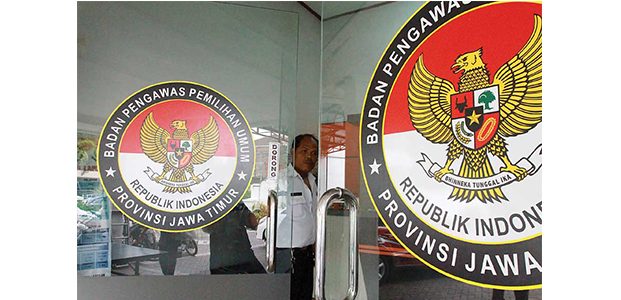 Bawaslu Imbau Dua Paslon Pilgub Jatim Serahkan Berkas Perbaikan Sesuai Jadwal Bawaslu Imbau Dua Paslon Pilgub Jatim Serahkan Berkas Perbaikan Sesuai Jadwal