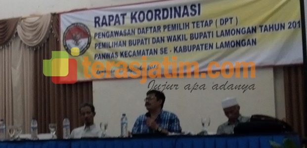 Bawaslu Jatim Sulit Atasi Kampanye di Medsos Bawaslu Jatim Sulit Atasi Kampanye di Medsos