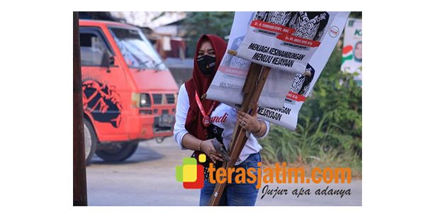 Jelang Masa Kampanye, Bawaslu Lamongan Tertibkan APK Cabup Cawabup Jelang Masa Kampanye, Bawaslu Lamongan Tertibkan APK Cabup Cawabup