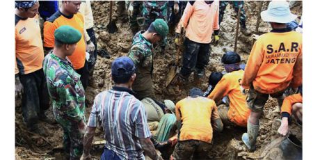 Tercatat 59 Orang Tewas Dan 9 Orang Hilang Teras Jatim<script async src=