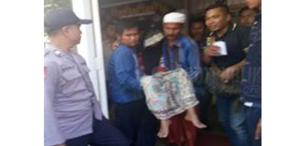 Berkunjung ke Rumah Kerabat, Gadis asal Pamekasan Diperkosa Hingga Pendarahan Berkunjung ke Rumah Kerabat, Gadis asal Pamekasan Diperkosa Hingga Pendarahan