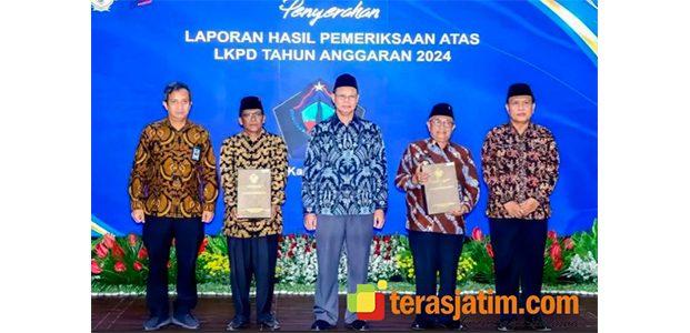 Kembali Raih WTP, DPRD Kabupaten Blitar: Bukti Pengelolaan Keuangan Daerah Semakin Baik Kembali Raih WTP, DPRD Kabupaten Blitar: Bukti Pengelolaan Keuangan Daerah Semakin Baik
