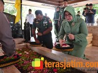 Kunjungi Blitar, Pangdam Brawijaya Beri Pembekalan Istri Prajurit Hingga Ziarah ke Makam Bung Karno