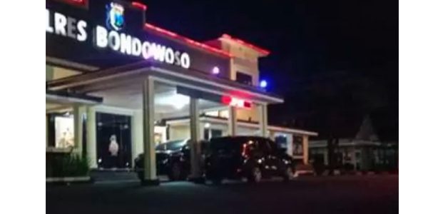 OTT di Bondowoso, KPK Angkut Unsur Aparat Hukum, ASN Hingga Swasta OTT di Bondowoso, KPK Angkut Unsur Aparat Hukum, ASN Hingga Swasta