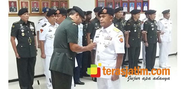 Brigjen TNI (Mar) Lukman, Resmi Jabat Kasgartap Surabaya Brigjen TNI (Mar) Lukman, Resmi Jabat Kasgartap Surabaya