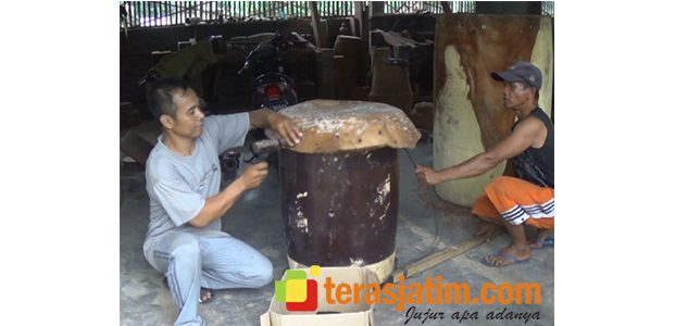Bulan Ramadhan, Perajin Bedug di Blitar Kewalahan Terima Order Bulan Ramadhan, Perajin Bedug di Blitar Kewalahan Terima Order