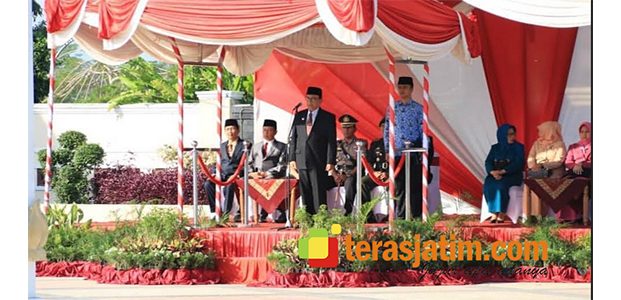 Bupati Blitar Pimpin Upacara Peringatan Hari Lahir Pancasila Bupati Blitar Pimpin Upacara Peringatan Hari Lahir Pancasila