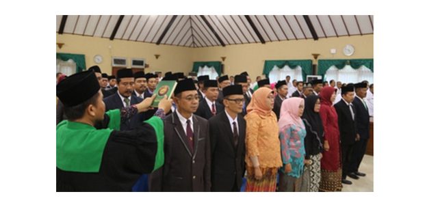 Bupati Bojonegoro Kembali Rombak Puluhan Pejabat Bupati Bojonegoro Kembali Rombak Puluhan Pejabat