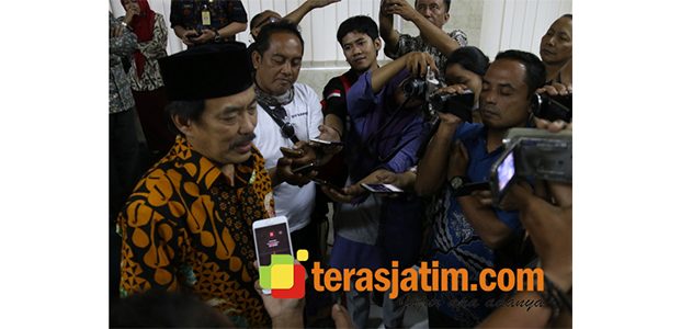 Bupati Ditahan KPK, Pemkab Sidoarjo Tunggu Keputusan Mendagri dan Gubernur Jatim Bupati Ditahan KPK, Pemkab Sidoarjo Tunggu Keputusan Mendagri dan Gubernur Jatim