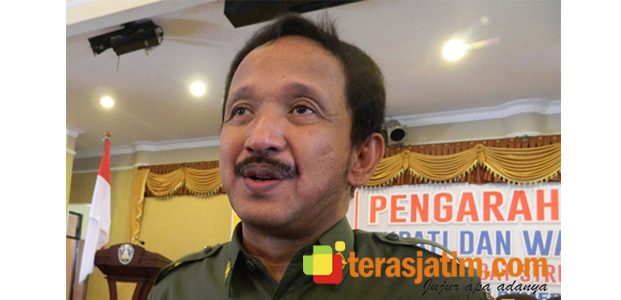 Bupati Ipong : Jabatan Harus Diisi Oleh Orang Yang Sesuai dan Pas Bupati Ipong : Jabatan Harus Diisi Oleh Orang Yang Sesuai dan Pas