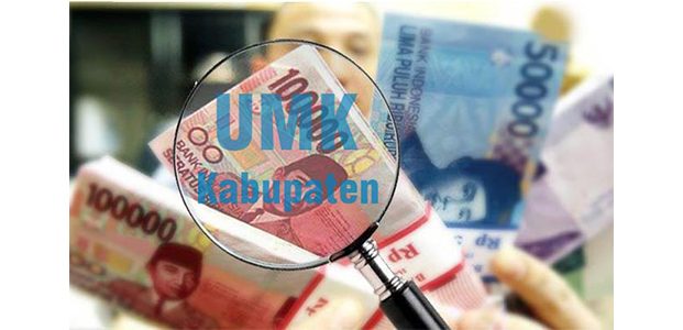 Buruh di Situbondo Keluhkan Gaji Mereka Yang Belum UMK Buruh di Situbondo Keluhkan Gaji Mereka Yang Belum UMK