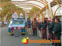 Sebrangi Selat Bali, Kirab Pemilu 2024 Singgah di Banyuwangi