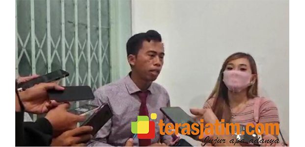 Namanya Dicatut Terkait Penghadangan Mobil, Ulfa Akan Lapor ke Propam Polda dan Mabes Polri Namanya Dicatut Terkait Penghadangan Mobil, Ulfa Akan Lapor ke Propam Polda dan Mabes Polri