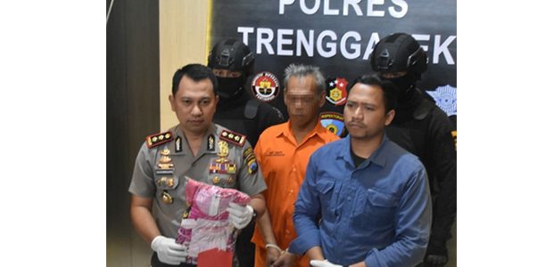 Cabuli Anak di Bawah Umur, Pria asal Suruh Trenggalek Diringkus Polisi Cabuli Anak di Bawah Umur, Pria asal Suruh Trenggalek Diringkus Polisi