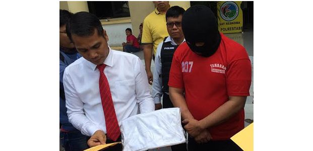 Cabuli Bocah di Ruang Sauna, Wakil Dekan III Fakultas Kedokteran Gigi Unair Dibui Cabuli Bocah di Ruang Sauna, Wakil Dekan III Fakultas Kedokteran Gigi Unair Dibui