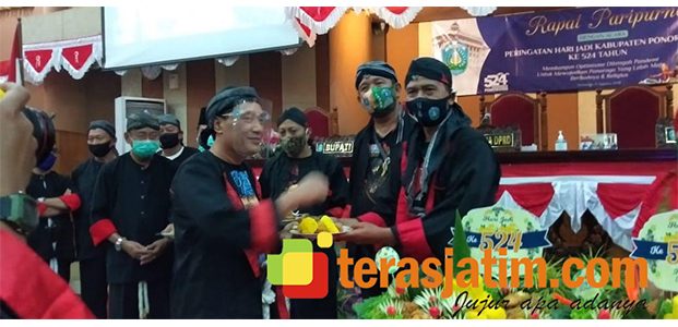 DPRD Gelar Rapat Paripurna Hari Jadi Ponorogo DPRD Gelar Rapat Paripurna Hari Jadi Ponorogo