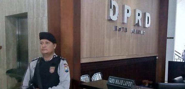 Senin Besok, KPK Akan Periksa 23 Anggota DPRD Kota Malang Senin Besok, KPK Akan Periksa 23 Anggota DPRD Kota Malang
