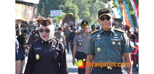 Danrem 082/CPYJ Tinjau Lokasi Sasaran TMMD di Bojonegoro Danrem 082/CPYJ Tinjau Lokasi Sasaran TMMD di Bojonegoro