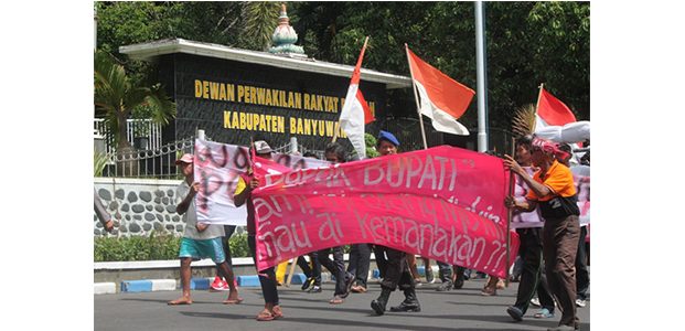 Dapat SP2 Penggusuran, Warga Boom Kembali Datangi DPRD Banyuwangi Dapat SP2 Penggusuran, Warga Boom Kembali Datangi DPRD Banyuwangi